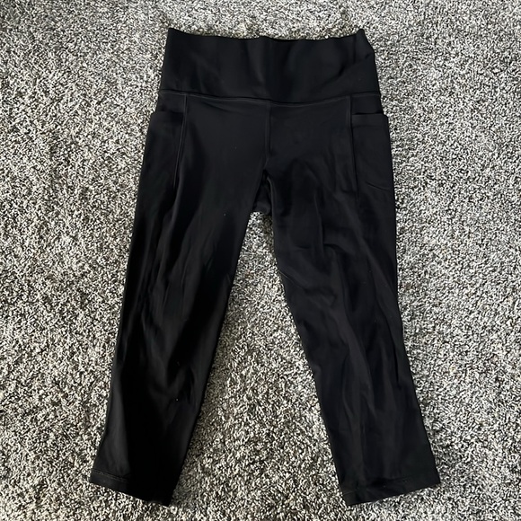 2 Athleta Salutation Stash Powervita - Picture 10 of 15